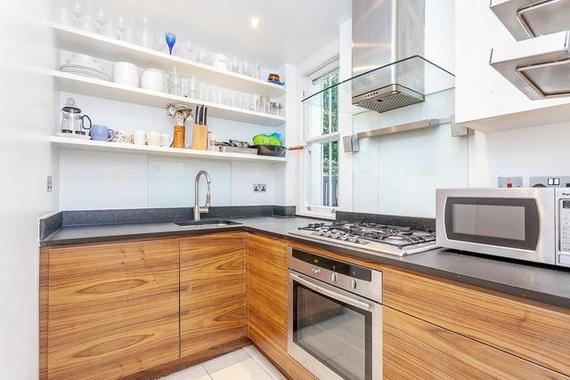 2 bedroom Flat for s...
